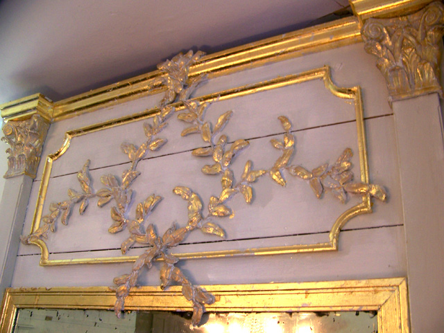 Trumeau Gold Lea